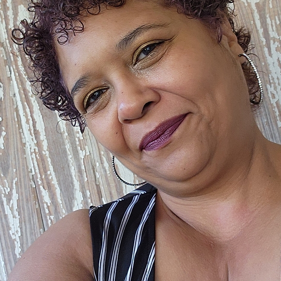 Meet your Posher, Rachel - Picture 8 of 16